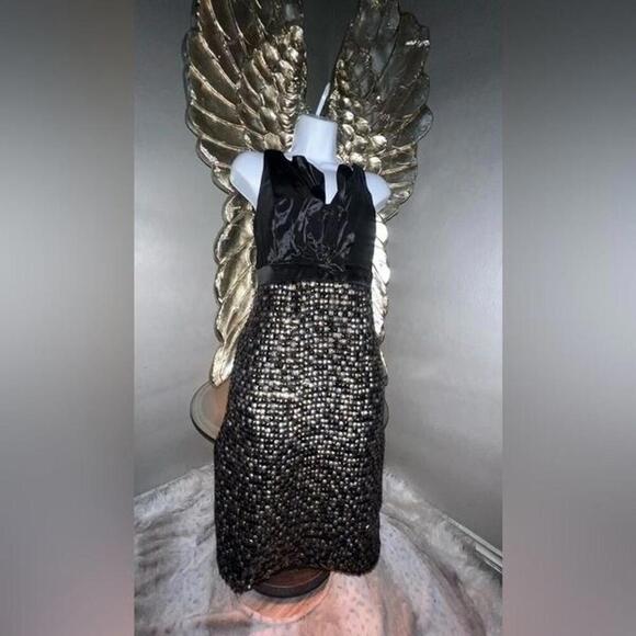 Gorgeous Carmen Marc Valvo Studded Cocktail Dress, Size 6 - Picture 4 of 9